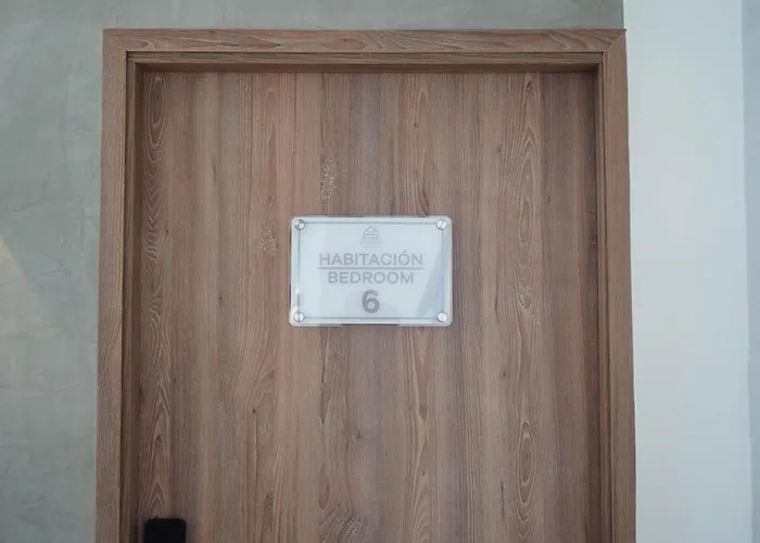 Stadium Home Shelter